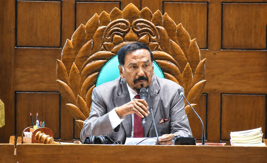 রাষ্ট্রপতির দায়িত্বে হাফিজ উদ্দিন আহমদ, প্রজ্ঞাপন জারি