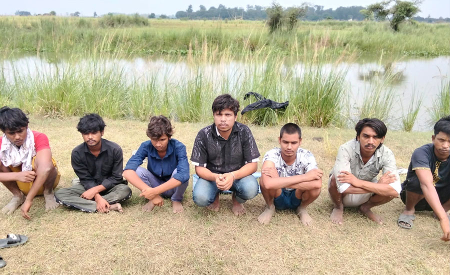 গোমস্তাপুরের চাড়ালডাংগা সীমান্ত দিয়ে ৭ জনকে পুশ-ইনের চেষ্টা রুখে দিল ১৬ বিজিবি