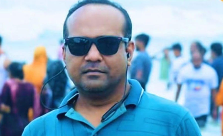 নরসিংদীতে ৫০ পিস ইয়াবা  সহ চিকিৎসক  আটক