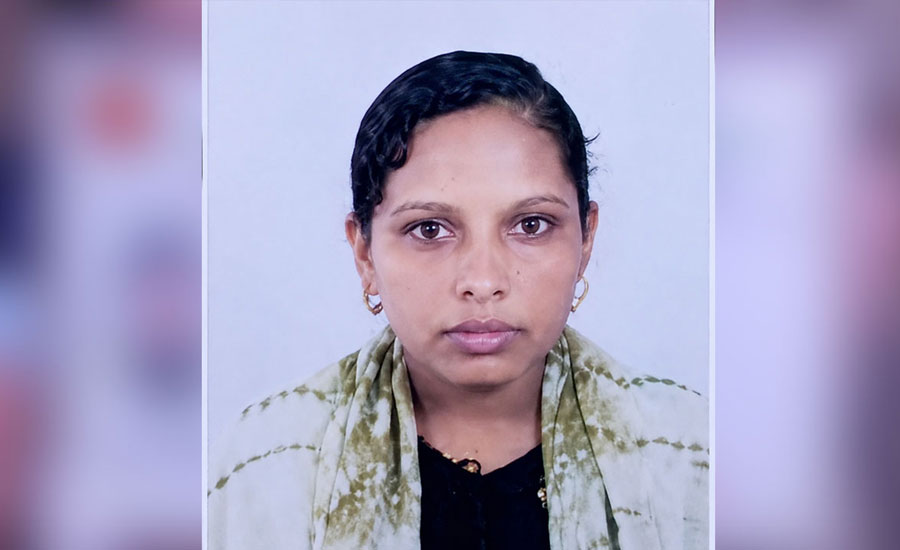 ফেরি থেকে মাঝ পদ্মায় ঝাঁপ দেওয়া নারীকে ফরিদপুরে জীবিত উদ্ধার