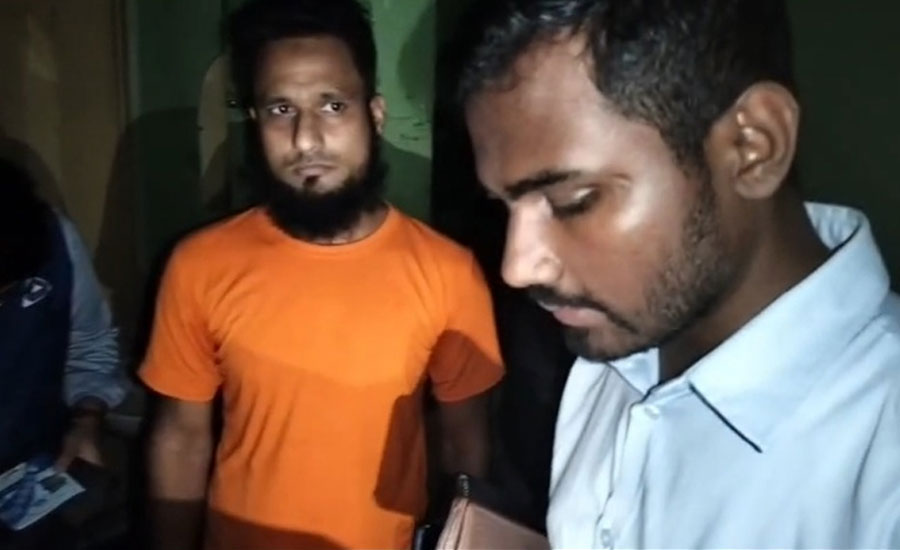 ম্যাজিস্ট্রেটকে ‘ঠান্ডা খেয়ে চলে যেতে’ বললেন ব্যবসায়ী, গাজীপুরে নকল প্রাণী খাদ্য কারখানায় ৩ লাখ টাকা জরিমানা