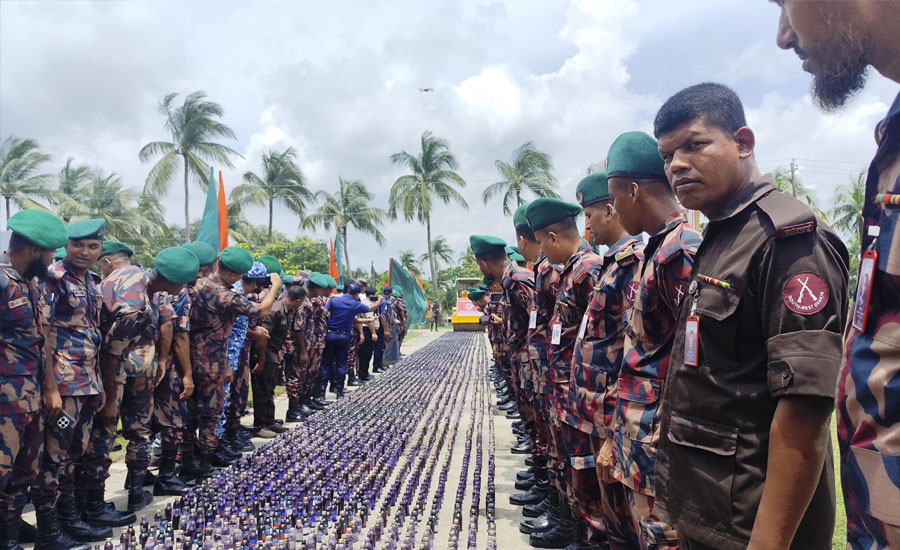 সাতক্ষীরায় ৩১ কোটি ৯৪ লাখ টাকার মাদক ধ্বংস করল বিজিবি