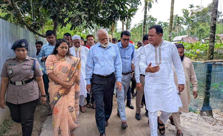 ঝিনাইগাতীতে ত্রাণ প্রতিমন্রীর এলাকার বিভিন্ন  সমস্যা পরিদর্শন 