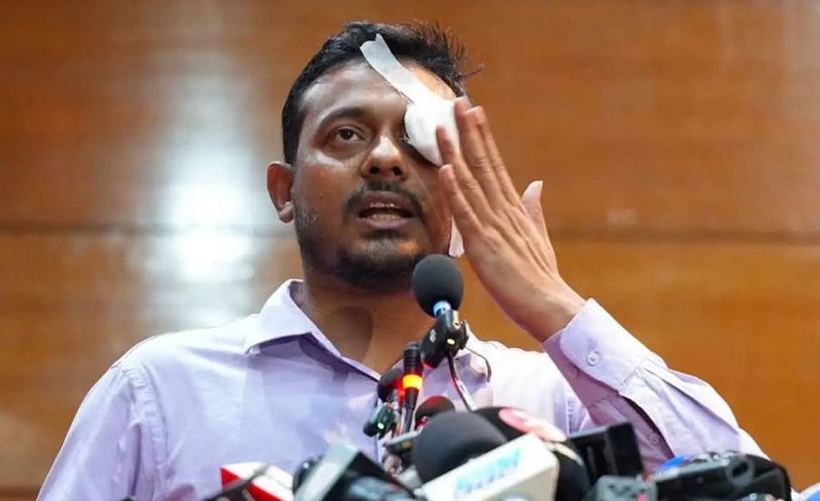 পাটওয়ারীর চোখে ব্যান্ডেজ কেন?