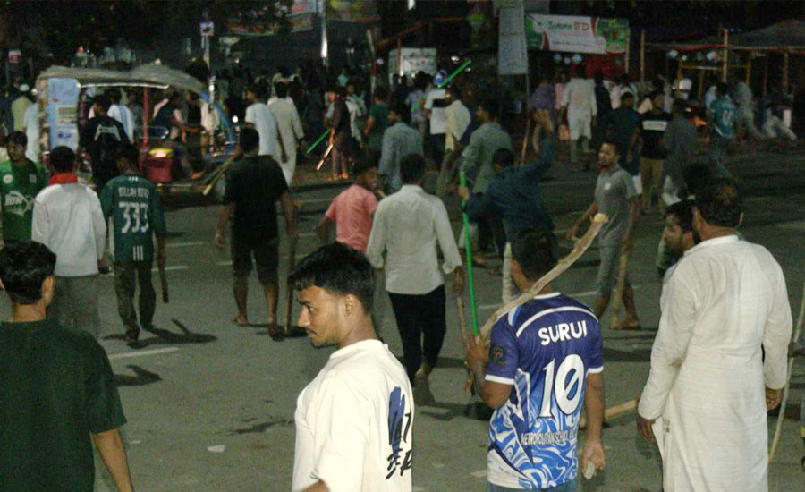 বেরোবিতে শিবির-ছাত্রদলের সংঘর্ষে আহত ১০ 
