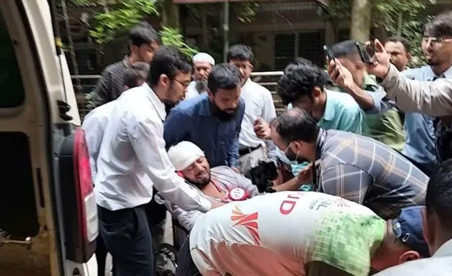 ক্যাম্পাস থেকে হাসপাতাল, দফায় দফায় সংঘর্ষ, আহত ৫০ জনের বেশি