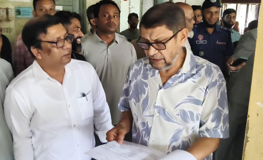চাঁদপুরের সিভিল সার্জনকে বদলি, দুই ঘণ্টায় সিদ্ধান্ত প্রত্যাহার স্বাস্থ্যমন্ত্রীর