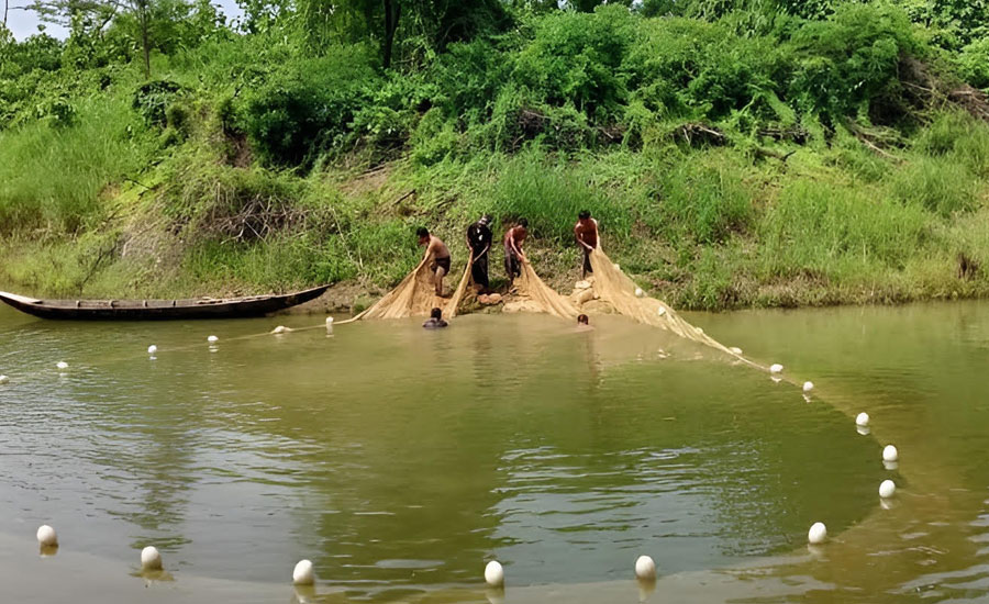 সোমবার মধ্যরাত থেকে কাপ্তাই হ্রদে মৎস্য আহরণ শুরু