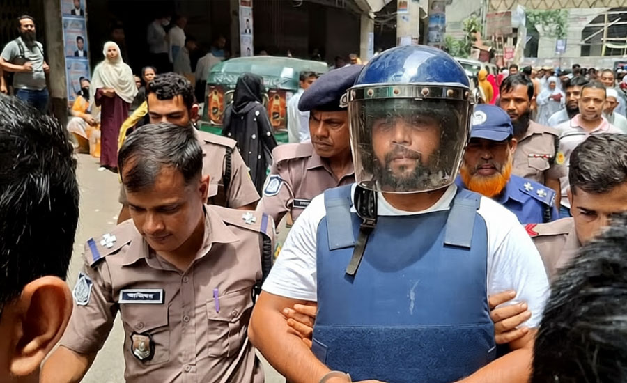 কারাগারে থেকে কীভাবে গাড়ি পোড়ান সাবেক মেজর সাদিক, ব্যাখা চায় আদালত