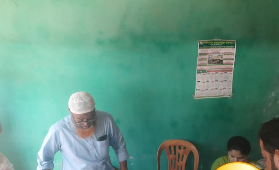 ‌শ্রীবরদীর কর্ণজোড়ায় ভ্রাম্যমান আদালতের অভিযান, সার ডিলারকে অর্থদণ্ড প্রদান 