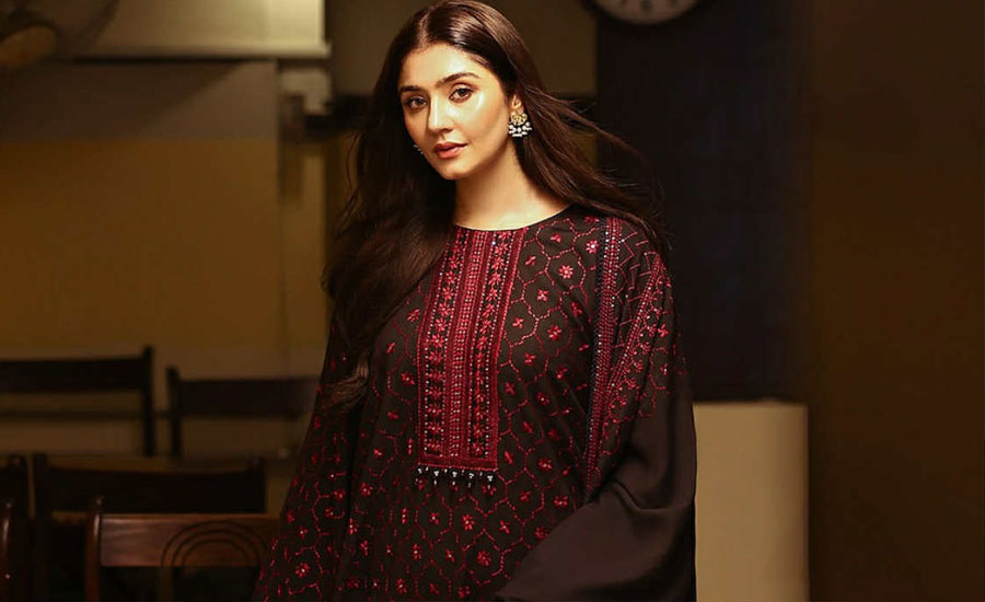 নেট দুনিয়ায় দুরেফিশানকে ঘিরে সমালোচনার ঝড়