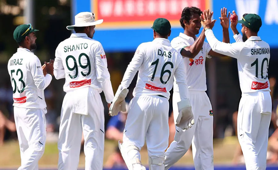 অস্ট্রেলিয়াকে ১৯৮ রানে অলআউট করে দিলো বাংলাদেশ