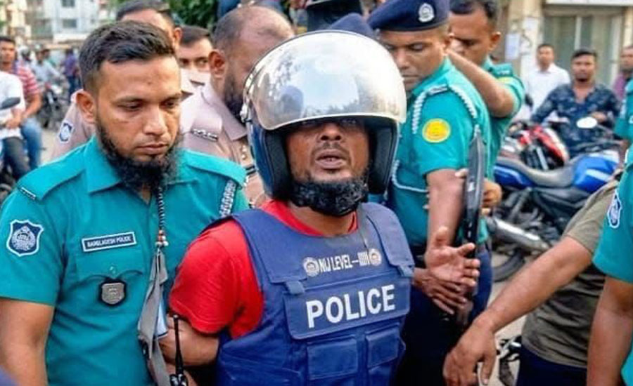 সিলেটে স্বামী-স্ত্রী ও গৃহকর্মী খুন: ছুরি উদ্ধার, গৃহকর্মীর বুকে অসংখ্য জখম
