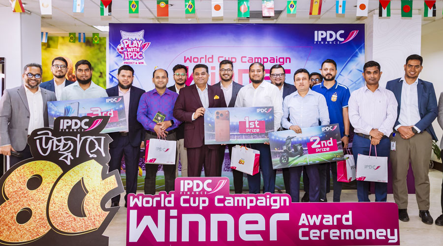 ‘প্লে উইথ আইপিডিসি’ ক্যাম্পেইন বিজয়ীদের মাঝে পুরষ্কার বিতরণ