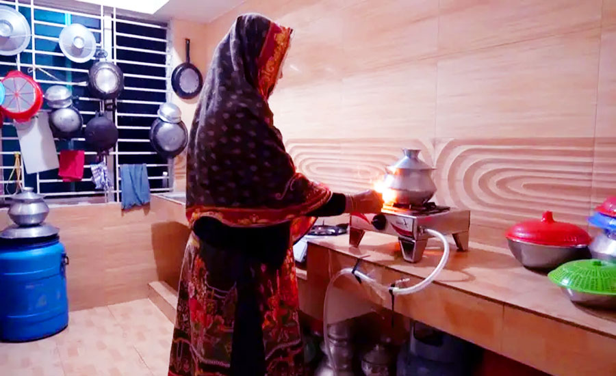 গ্যাস সংকটের শেষ কোথায়?