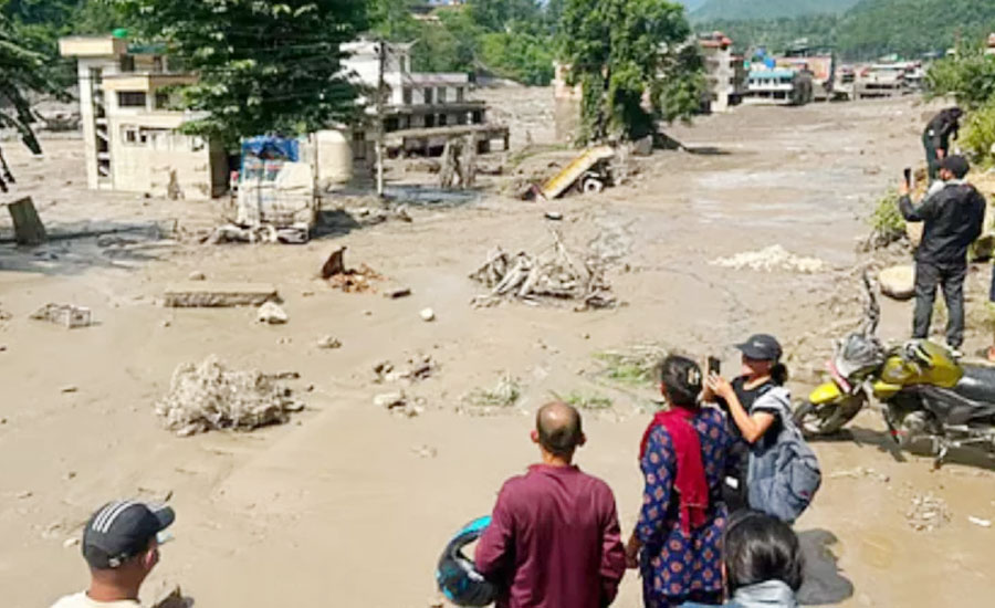 বিধ্বস্ত নেপালে প্রাণহানি বেড়ে ১৬০, বিহারে ঢুকে পড়ছে পানি