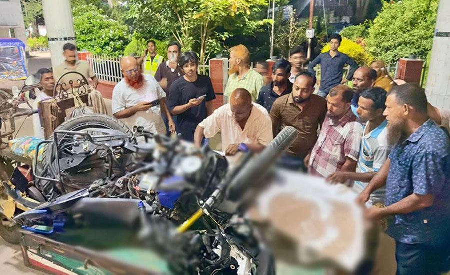 ভাঙ্গায় বাস ও মোটরসাইকেলের মুখোমুখি সংঘর্ষে নিহত ৩ 