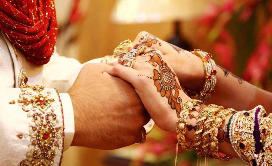 ‘প্রেমিক যুগলের বিয়ে সর্বোত্তম’, তবে কি বিবাহপূর্ব সম্পর্ক বৈধ?