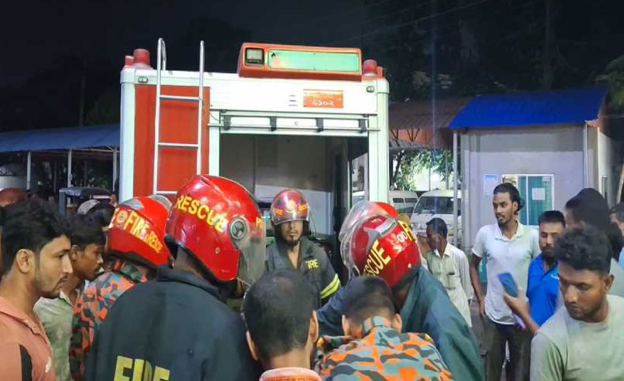 বগুড়ায় বিকল ট্রাক মেরামত করতে গিয়ে প্রাণ গেল ৩ জনের