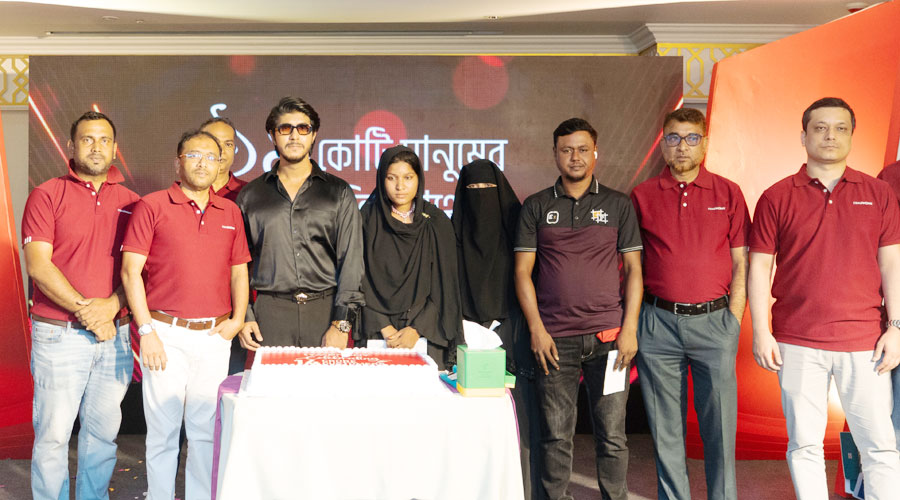 ১৪ কোটি গ্রাহকের মাইলফলকে সিম্ফনি মোবাইল