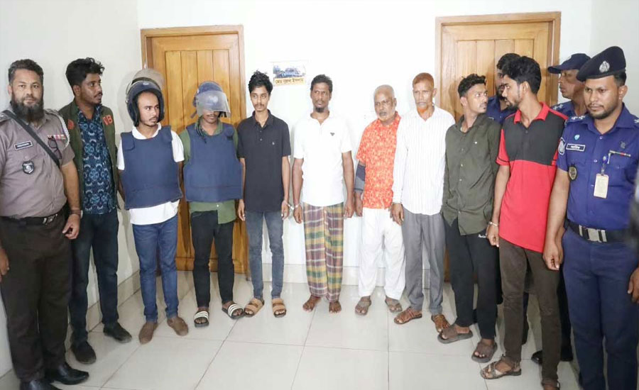 চট্টগ্রামে সাতকানিয়ায় ‘পিচ্চি জাহিদ’ হত্যা: এজাহারভুক্ত ১২ আসামি গ্রেপ্তার