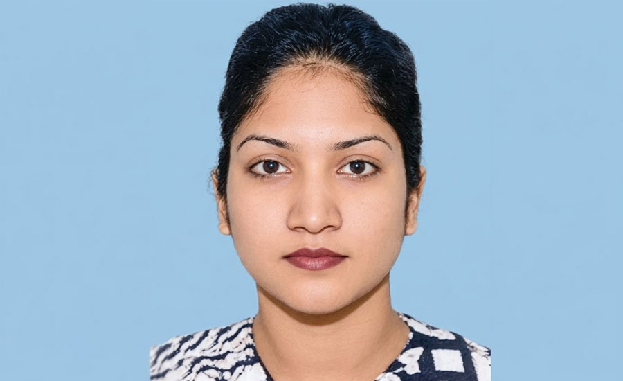 মোটরসাইকেল থেকে পড়ার পর দুই বাসের চাপায় মাইলস্টোনের শিক্ষিকার মৃত্যু