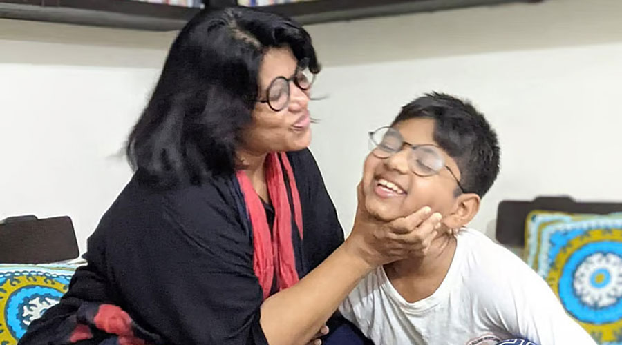 বাবার প্রতিষ্ঠানে কিশোরের চাকরি, অপ্রতিম হত্যায় যোগসূত্র খুঁজছেন মা