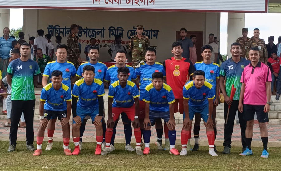 ফুটবল কাপে জমজমাট প্রীতি ম্যাচে ৩-২ গোলে দীঘিনালাকে হারাল লংগুদু