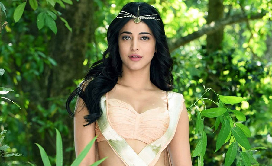 বিয়ে শুধুই কাগজের সম্পর্ক নয়, পরস্পরের ভালোবাসা ও সম্মান জরুরি: শ্রুতি হাসান