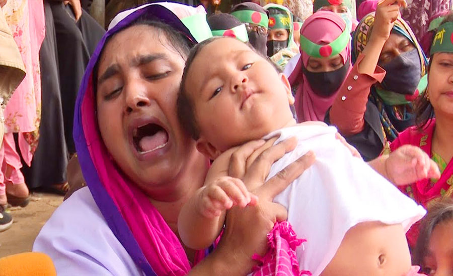 সন্তান কোলে ভোলা থেকে শাহবাগে মিতু, ‘নিয়োগপত্র পেলেই চলে যাব’