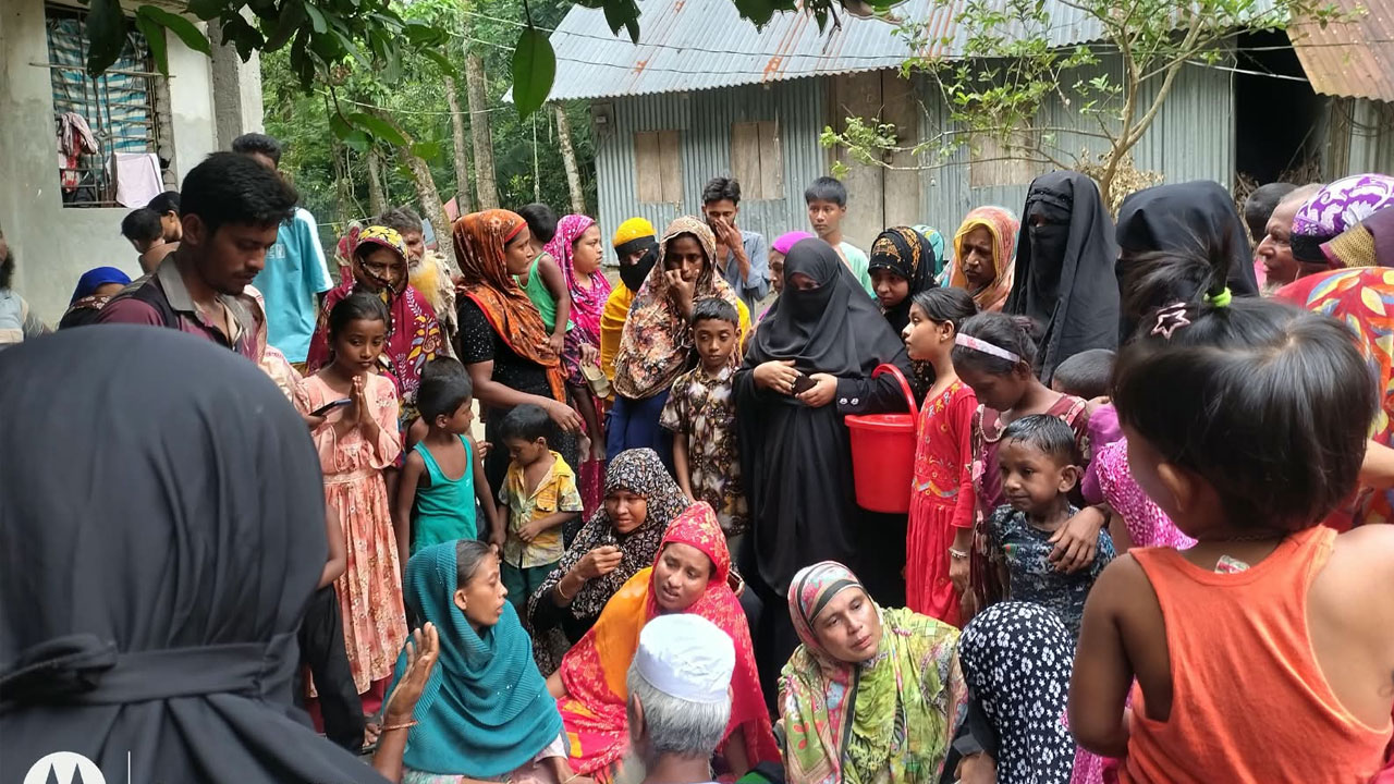 রাঙ্গাবালীতে গর্তে হাত দিতেই অজ্ঞাত প্রাণীর কামড়, শিশুর মৃত্যু