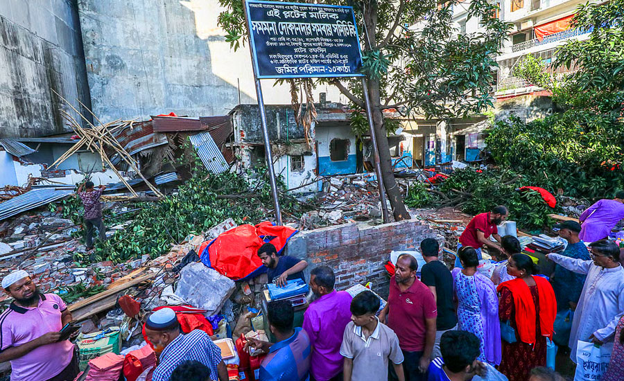 রাড্ডা গুঁড়িয়ে দেওয়ার নেপথ্যে কারা, অনুসন্ধানে যা বেরিয়ে এল
