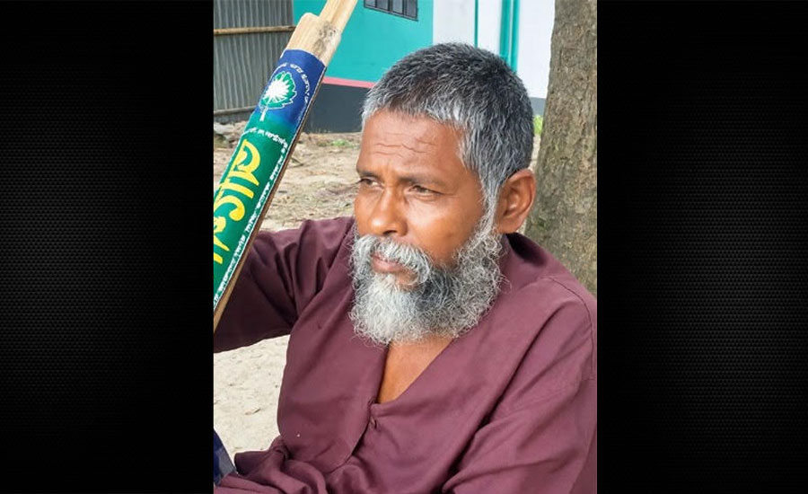 নরসিংদীতে সড়ক দূর্ঘটনায় জাহাঙ্গীর পাগল নামে এক ব্যক্তি নিহত