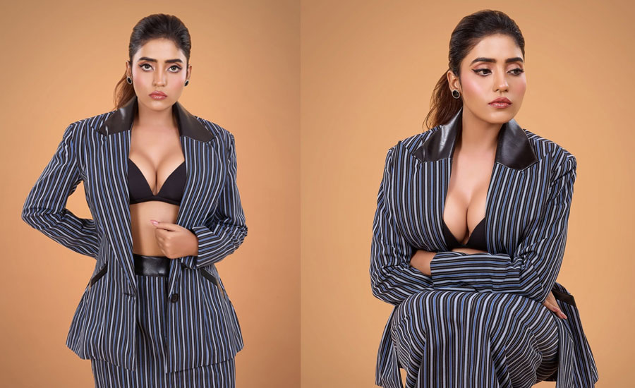 নেটপাড়ার নতুন ক্রাশ, কে এই তানিয়া মিশ্রা? 