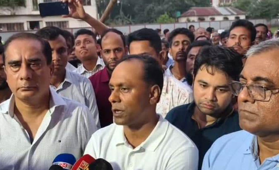 ১১৭০ কৃষকের হাতে কার্ড - অনিয়মে ‘জিরো টলারেন্স’ ডেপুটি স্পিকারের