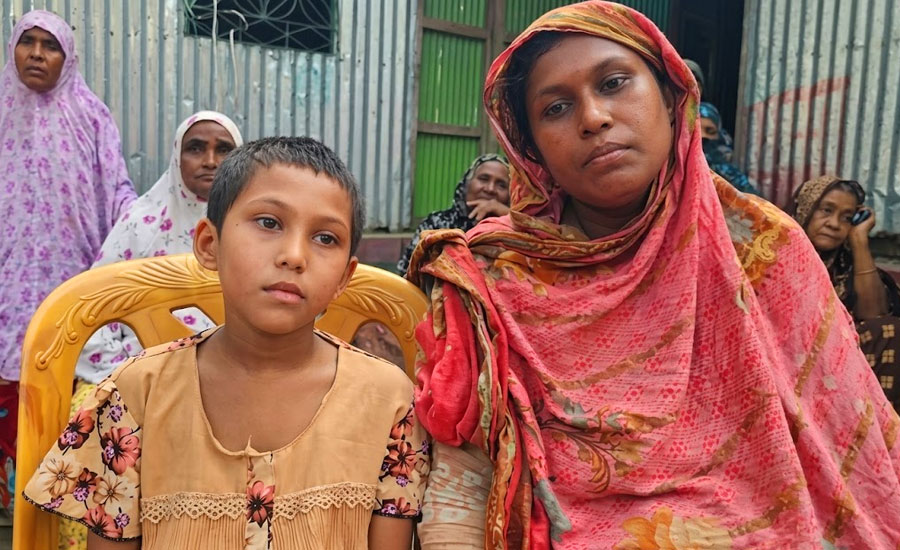 বাবার কথা মনে হইলে আমার কলিজা ফাইট্টা যায় আঙ্কেল