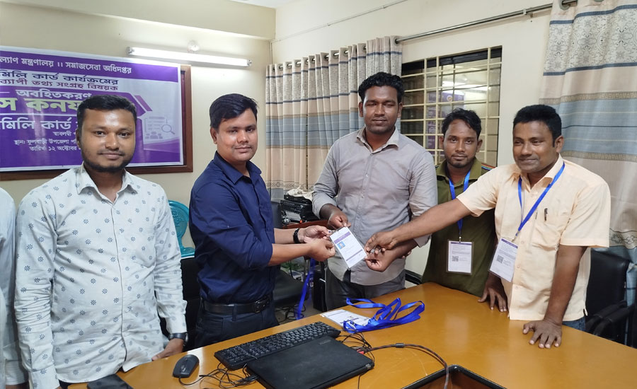 ফুলবাড়ীতে ফ্যামিলি কার্ড কার্যক্রম নিয়ে অবহিতকরণ প্রেস ব্রিফিং অনুষ্ঠিত