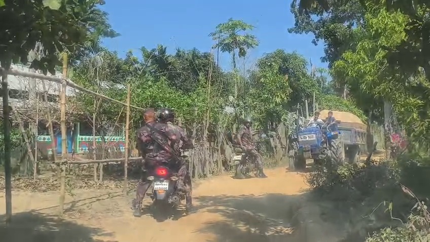 ‎পিছন থেকে হামলা করলে গুলি লক্ষ্যভ্রষ্ট হয়ে চোরাকারবারির মৃত্যু হয়: ৩৯ বিজিবির অধিনায়ক