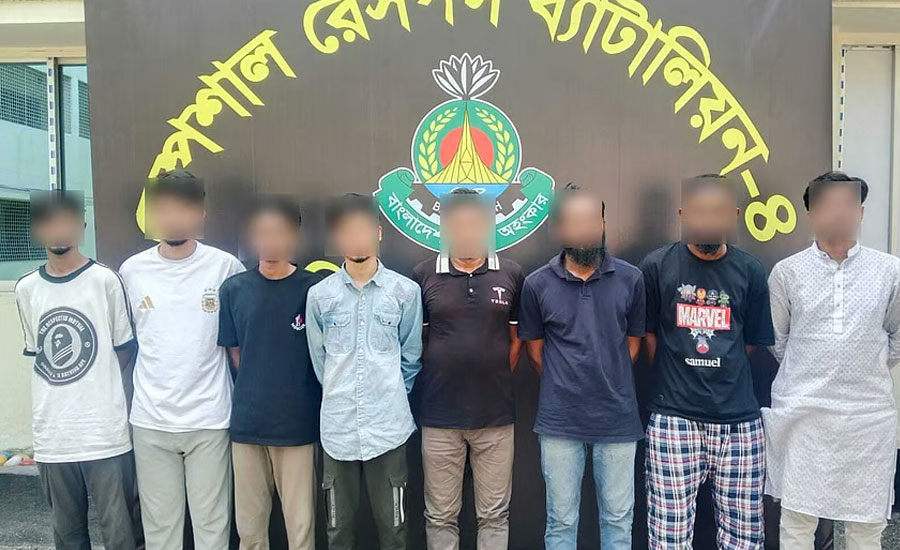 পল্লবী-রূপনগরে আতঙ্ক ছড়ানো মশিউর ও মোক্তার গ্রুপের ৮ সদস্য গ্রেপ্তার