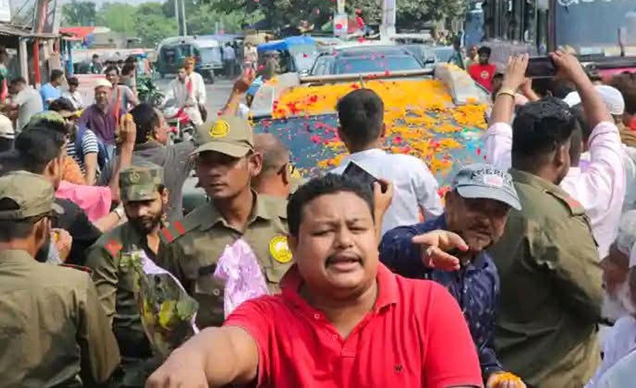 ১১২তম ওরশ শরীফের চিঠি মোবারক নিয়ে এনায়েতপুর দরবারে সাজ্জাদানশীনের আগমন