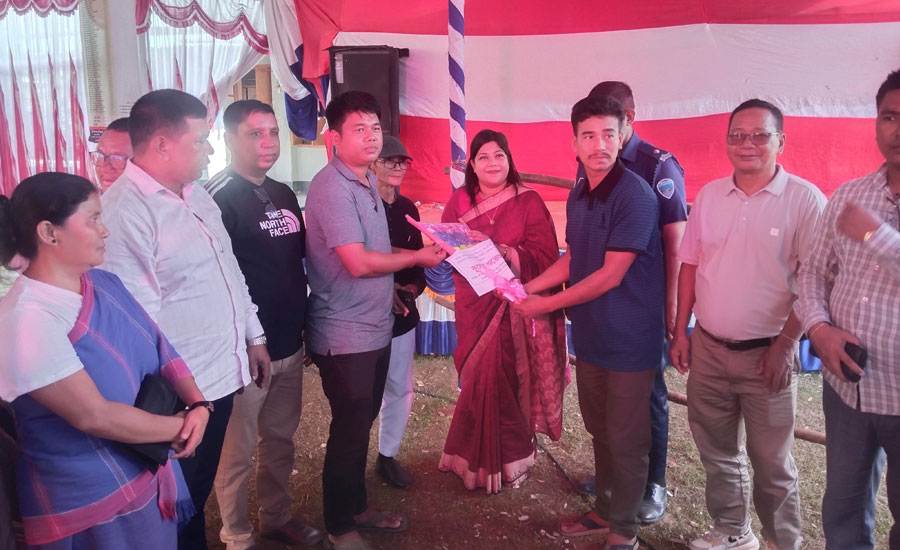 সাজেক জগন্নাথ সেবাশ্রম মন্দির পরিদর্শন ইউএনও, ২২ হাজার টাকা অনুদান