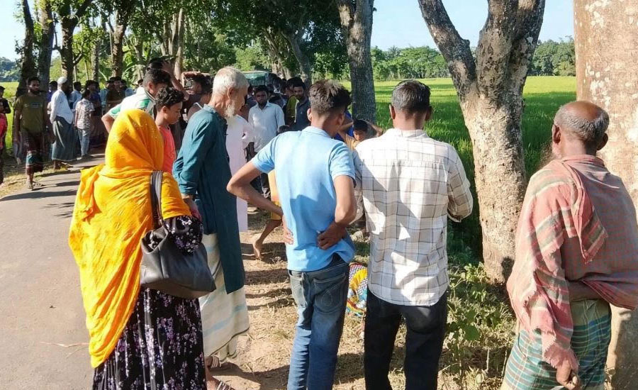 ইজিবাইকের ধাক্কায় অজ্ঞাত নারীর মৃত্যু, চালক পলাতক