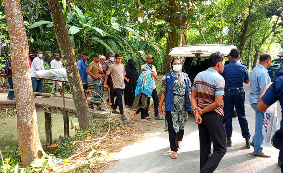 চার সন্তানকে প্রতিষ্ঠিত করেও মায়ের ঠাঁই ভাড়া বাসায়, মিলল পচনধরা মরদেহ