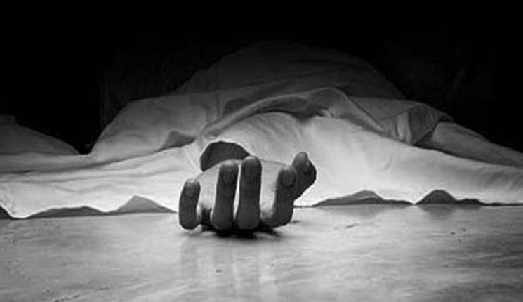 স্ত্রীকে তালাক দেওয়ায় বাবাকে হত্যা করল তিন ছেলে স্ত্রীকে তালাক দেওয়ায় বাবাকে হত্যা করল তিন ছেলে
