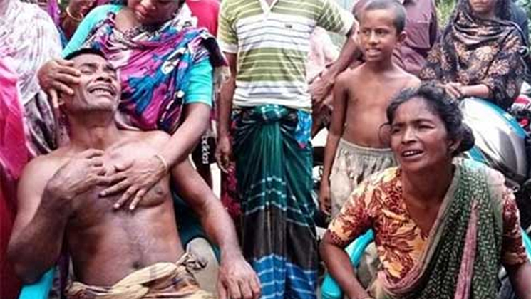 পাবজি খেলা নিয়ে চতুর্থ শ্রেণির ছাত্রকে হত্যার অভিযোগ
পাবজি খেলা নিয়ে চতুর্থ শ্রেণির ছাত্রকে হত্যার অভিযোগ
