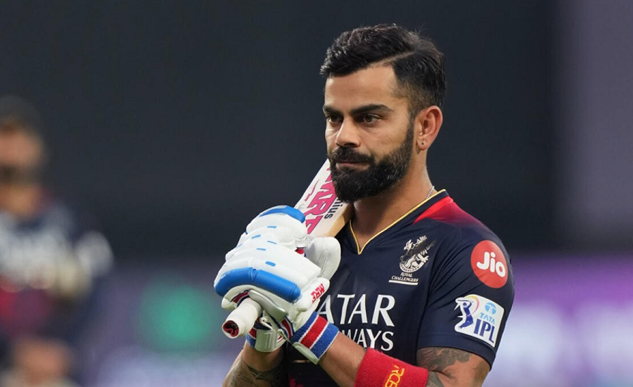 কোহলিকে ২৪ লাখ রুপি জরিমানা