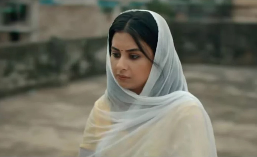 ‘লোকাল’-এ আগ্রহ বাড়ছে