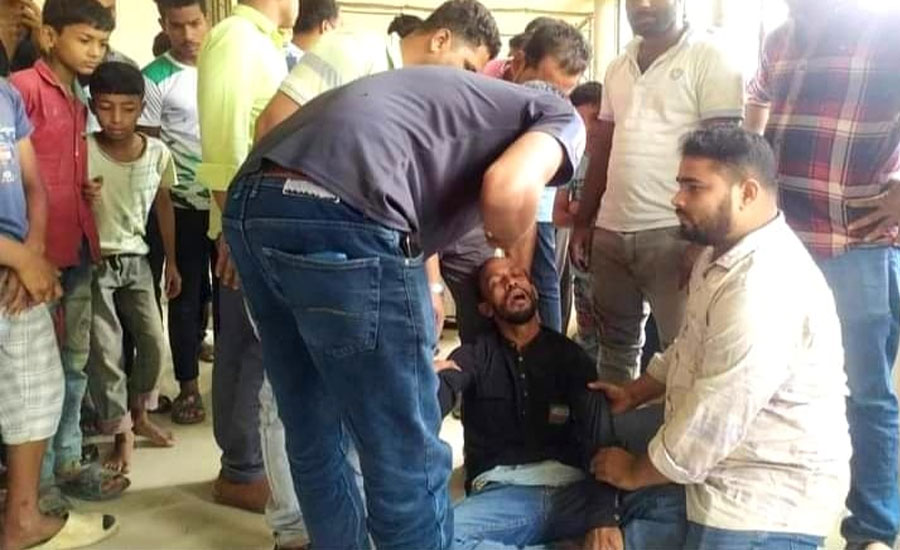 মিরসরাইয়ে পুলিশের আসামী বহনকারী গাড়ির ধাক্কায় বৃদ্ধা নিহত মিরসরাইয়ে পুলিশের আসামী বহনকারী গাড়ির ধাক্কায় বৃদ্ধা নিহত
