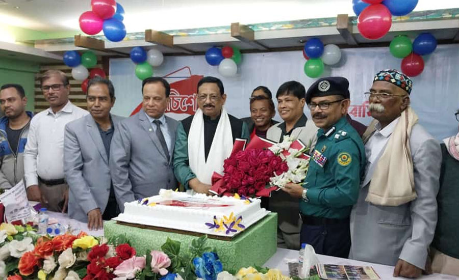 চট্টগ্রামে বর্ণিল আয়োজনে দৈনিক যুগান্তরের বর্ষপূর্তি উদযাপন    