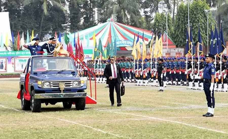 পুলিশের বার্ষিক প্যারেড রাজারবাগ থেকে সরিয়ে নেয়া হচ্ছে ঢাকার পাশে!